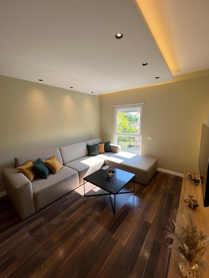 Erg Apartments Tirana Bagian luar foto