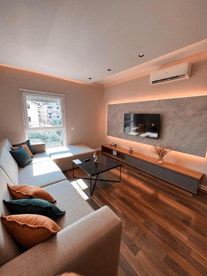 Erg Apartments Tirana Bagian luar foto