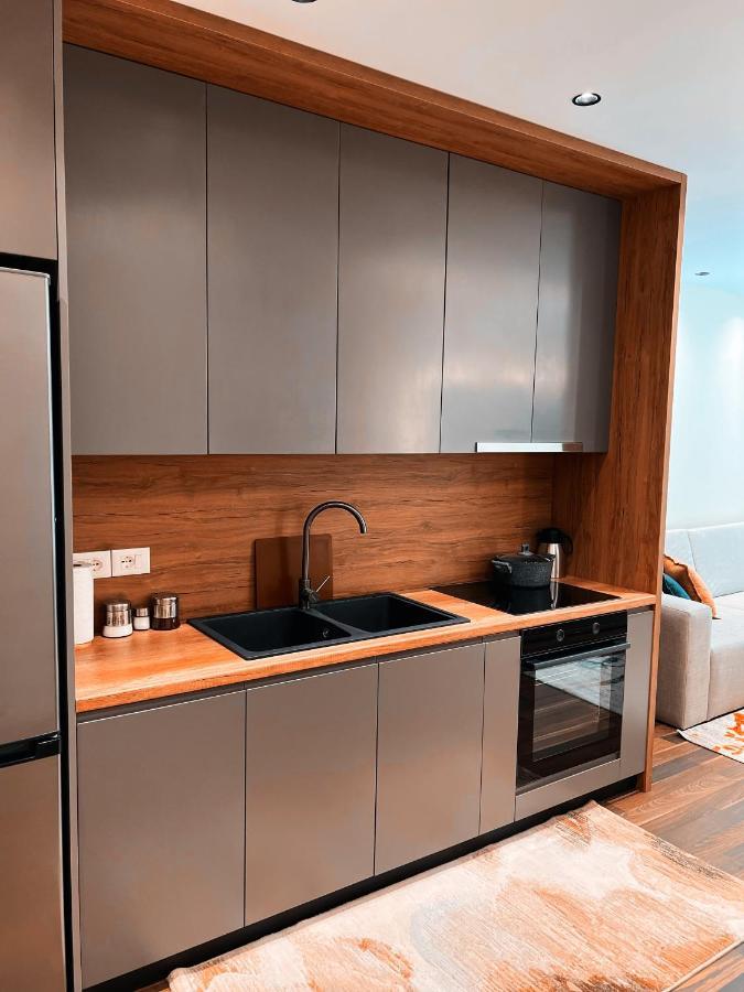 Erg Apartments Tirana Bagian luar foto