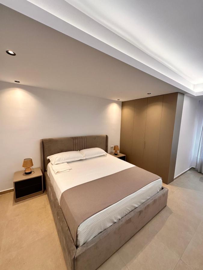 Erg Apartments Tirana Bagian luar foto
