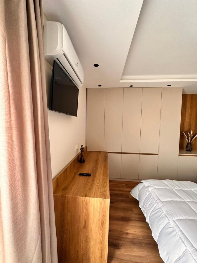 Erg Apartments Tirana Bagian luar foto